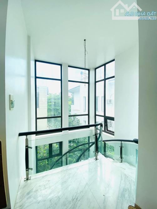 BIỆT THỰ KĐT DỊCH VỌNG. SỔ 268M. MT 14M. 4 TẦNG. FULL NT; 72 TỶ CÓ TL. - 4