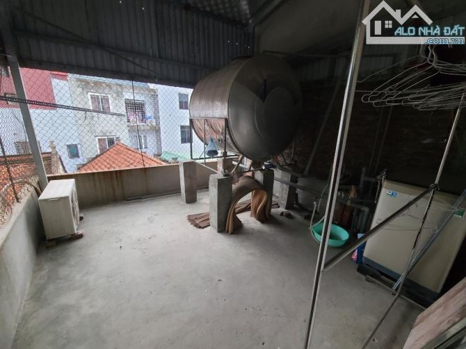 Bán đất tặng nhà 3 tầng La Phù gần trục chính, kinh doanh, 38m giá 4.95 tỷ - 4