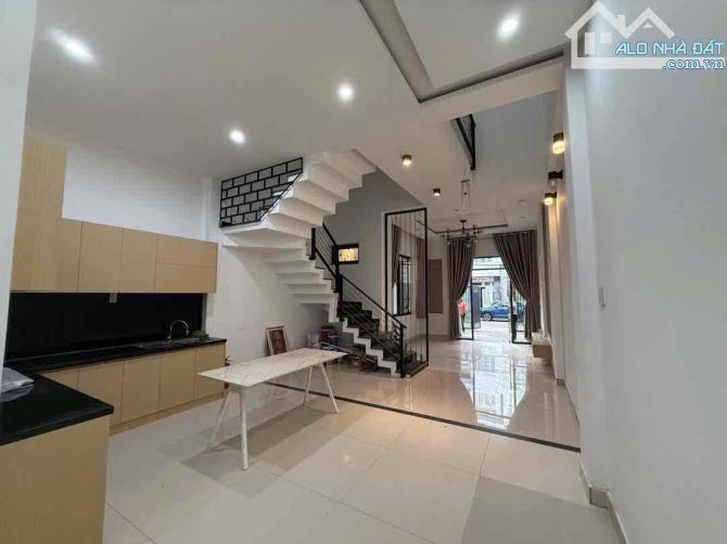 SIÊU ĐẦU TƯ NHÀ 3 TẦNG MẶT TIỀN LÝ NHÂN TÔNG- HẢI CHÂU- VỊ TRÍ SIÊU ĐẸP- KINH DOANH ĐỈNH- - 4