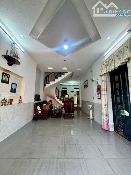 Cần bán gấp biệt thự - sân vườn - diện tích khủng -123m2 chỉ 8tỷ6 - 4