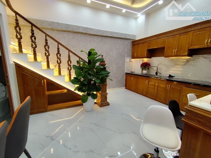 CẦN BÁN BIỆT THỰ MINI 2 TẦNG NGAY TRUNG MỸ TÂY QUẬN 12 - 4