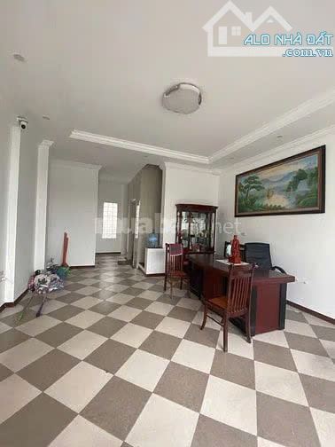 35TR/THÁNG! MẶT PHỐ QUAN HOA 50M2, 6 TẦNG, MT5M. THÔNG SÀN – THANG MÁY. - 4