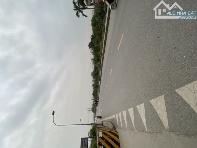 Bán đất mặt phố Tình Quang ,DT 72m2 , MT 6.4m , Giá 9 tỷ , Ô tô tránh - Kinh doanh - 4