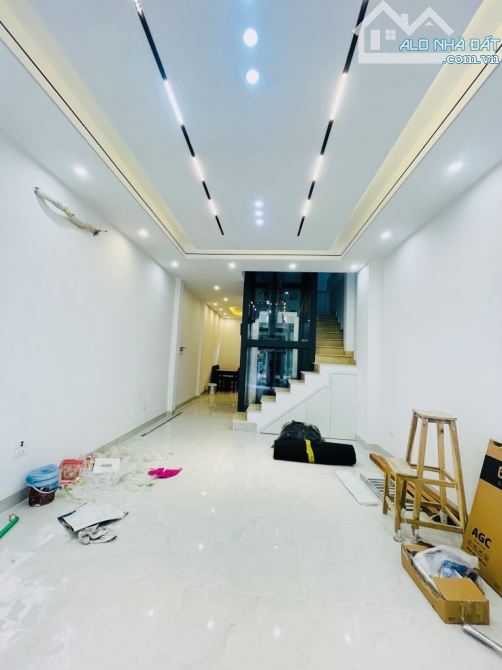 BÁN NHÀ HOÀNG MAI - NGÕ THÔNG - Ô TÔ - DIỆN TÍCH 60M x 5 TẦNG. GIÁ BÁN 14.95 TỶ - 5