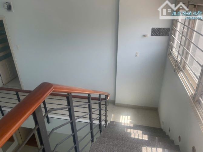 Bán Nhà 3 Tâng Hẻm OTO 5 Mét - Đường Cao Bá Quát - 4 Phòng Ngủ - Giá 6tỷ5 - 5