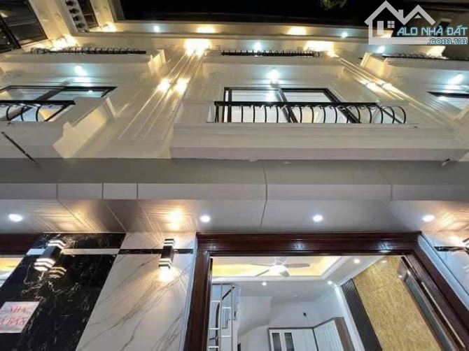 BÁN NHÀ 5 TẦNG NGÕ 58 NGUYỄN KHÁNH TOÀN 30M2 MT3,1M NHÀ MỚI NGÕ RỘNG GẦN PHỐ GIÁ 6,2 TỶ - 5