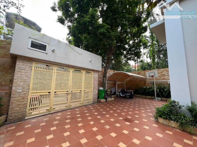 Bán nhà ngọc thụy 4 tầng  xây trên diện tích 313m2  biệt thự sân vườn, đường ô tô tránh - 6