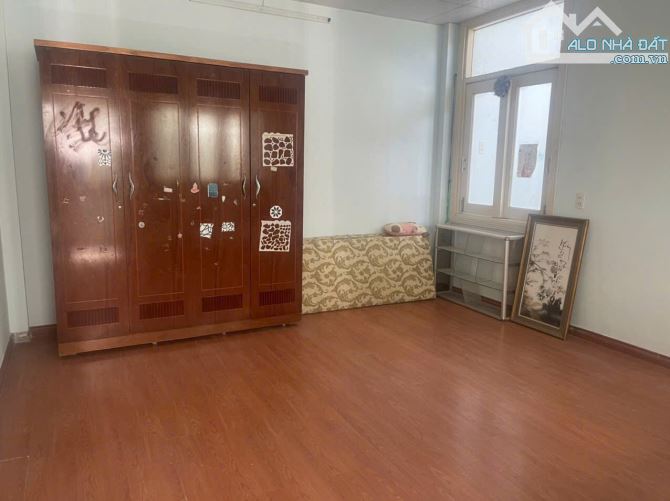 Bán Nhà 3 Tâng Hẻm OTO 5 Mét - Đường Cao Bá Quát - 4 Phòng Ngủ - Giá 6tỷ5 - 6