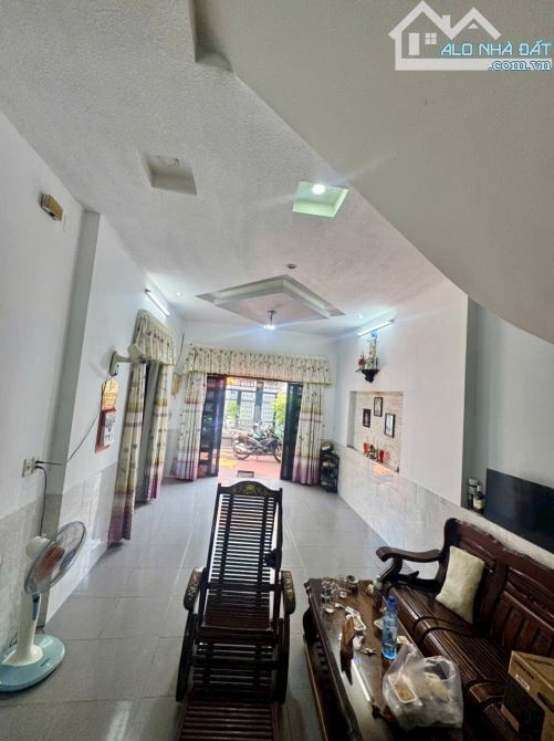 Cần bán gấp biệt thự - sân vườn - diện tích khủng -123m2 chỉ 8tỷ6 - 6