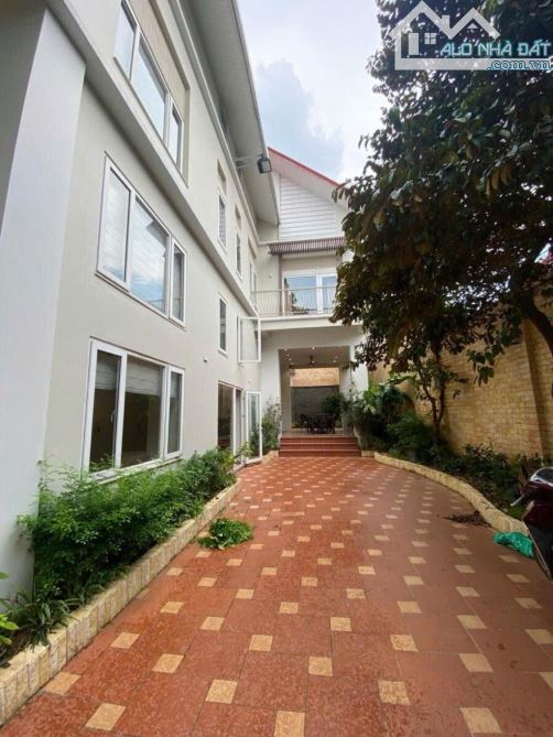 Bán nhà ngọc thụy 4 tầng  xây trên diện tích 313m2  biệt thự sân vườn, đường ô tô tránh - 7