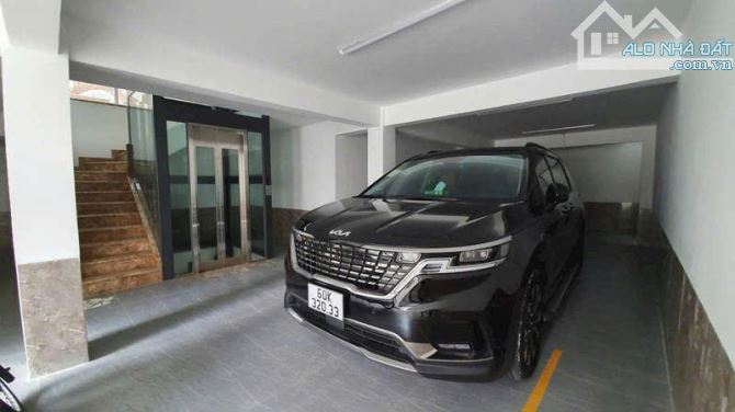 BÁN BIỆT THỰ KHU HIMLAM QUẬN 7,10M x 20M,KHU DÂN TRÍ CAO,AN NINH,BẢO VỆ 24/24 - 9