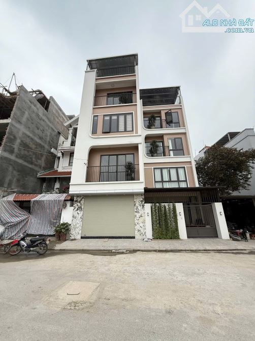 SIÊU HIẾM ĐẤT HÌNH THỬA ĐẸP NGÕ Ô TÔ TRÁNH ĐỨC GIANG 62M-4,5MT.12,9 TỶ