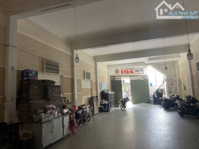 NHÀ 3 TẦNG DIỆN TÍCH LỚN TRẦN BÌNH TRỌNG 424M2, NGANG 9,3M, GIÁ CHỈ 33 TỶ 984