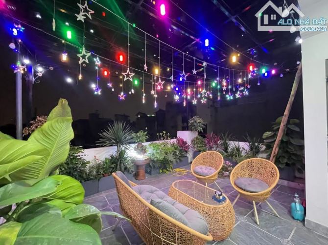 CHỦ BÁN NHÀ BỒ ĐỀ, NHÀ 45M2, ĐẸP LUNG LINH, 03 PHÒNG NGỦ, CHỈ 7.1 TỶ