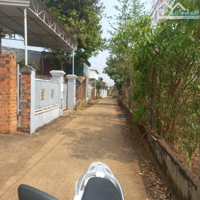 🔥🔥 chủ cần tiền ra gấp lô đất đẹp ,gần quốc lộ 14, quy hoạch 1 mặt  đường tránh Đông, 1