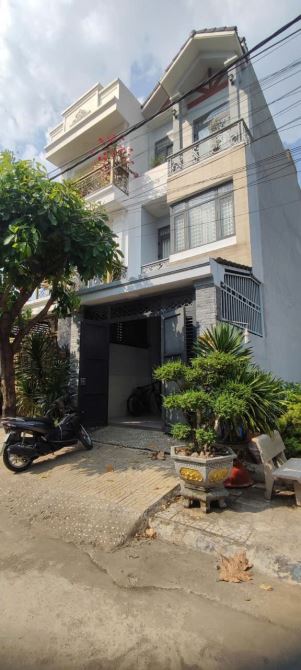 AN PHÚ ĐÔNG, 4M x 19M, 3 TẦNG, HẺM 8M, NHỈNH 6tỷ