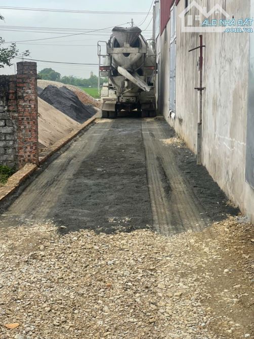 300 M SẴN XƯỞNG.  GIÁP ĐƯỜNG HCM. TẠI MỸ LƯƠNG.  CHƯƠNG MỸ.  HÀ NỘI