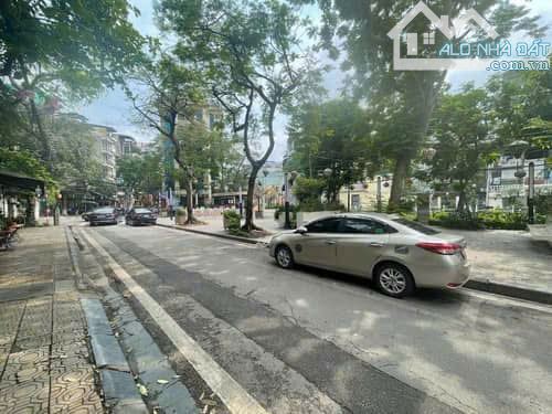 HIẾM!!! CHỈ 553 TRIÊU M NHÀ MẶT PHỐ TRÚC BẠCH 130M 9 TẦNG THANG MÁY GIÁ CHỈ 72 TỶ