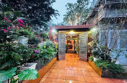 BÁN NHÀ MẶT PHỐ ĐỒNG CỔ 130M MẶT TIỀN 5M KD ĐỈNH GIÁ 24.75 TỶ
