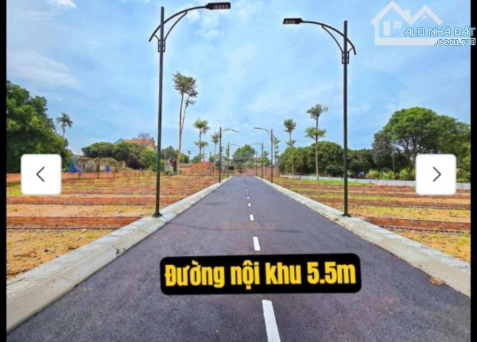 Phú Ninh _ Minh Phú _Sóc Sơn Lô góc trục đường chính Liên thôn