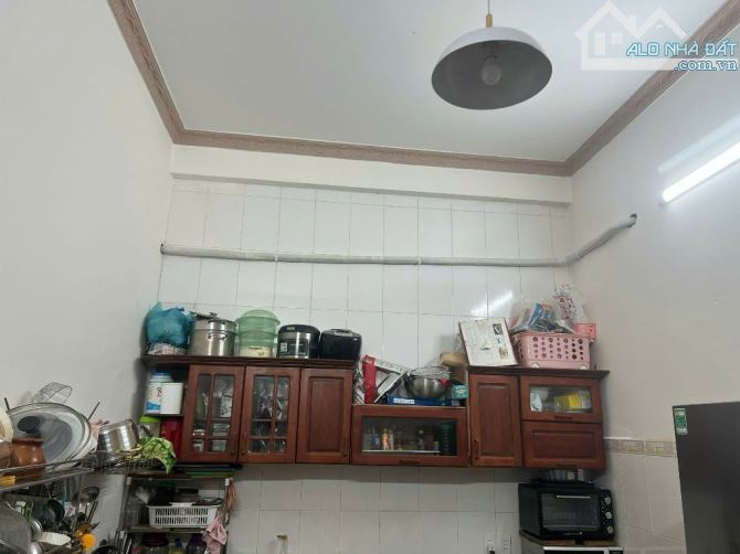 🎉🎉Bán Nhà Đối Diện Trường Học Quốc Tế, Vừa Ở Vừa Kinh Doanh.
