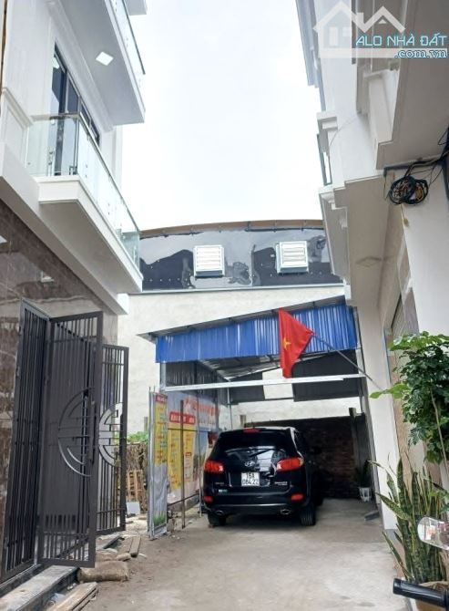 1,95 TỶ – NHÀ 3 TẦNG ĐỘC LẬP – NGÕ Ô TÔ TẬN NƠI – NGUYỄN LƯƠNG BẰNG, BẮC HÀ, KIẾN AN