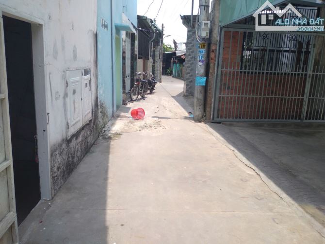 Cho thuê nhà phú lợi: 4 củ / tháng