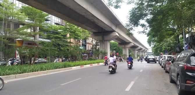 ĐẤT VÀNG PHÂN LÔ HÀO NAM CẦN BÁN GẤP DT61m2 LÔ GÓC Ô TÔ KINH DOANH