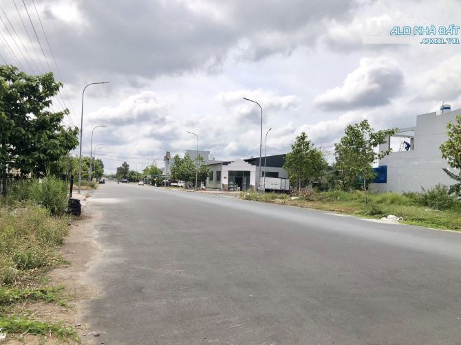 BÁN NỀN 100m2 GIÁ TỐT ĐƯỜNG B3 KDC TÂN PHÚ, CÁI RĂNG, CẦN THƠ