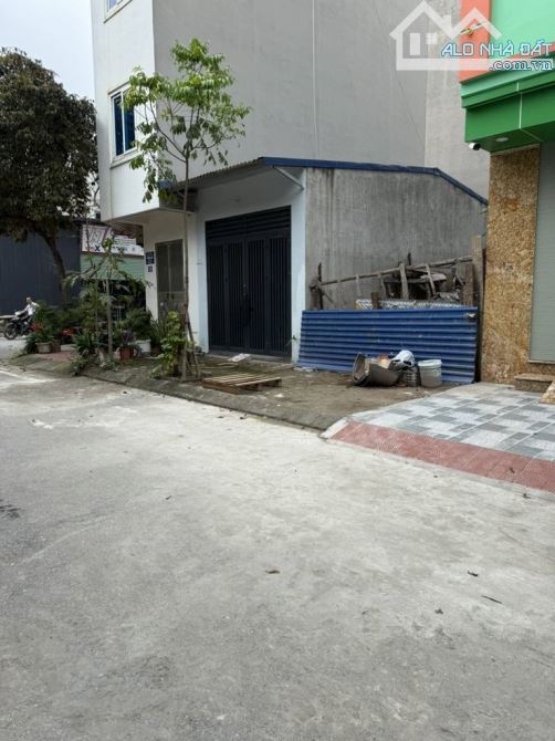 TĐC TRÂU QUỲ – HAI MẶT TIỀN – Ô TÔ TRÁNH, VỈA HÈ