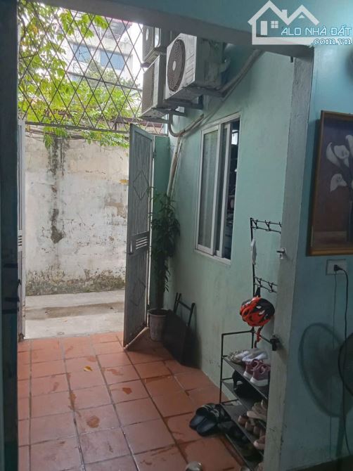 Bán đất Đông Ngạc, 49m2, c4, mặt tiền 6.7m, giá 5.95 tỷ