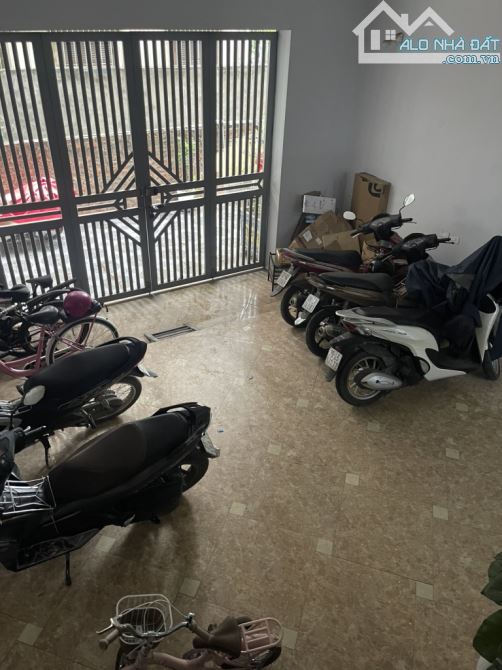 CẦU DIỄN - B.TỪ LIÊM: NHÀ DÂN XÂY CHẮC NỊCH - 71㎡ - 4 TẦNG - ĐANG CHO THUÊ 25 TRIỆU/THÁNG