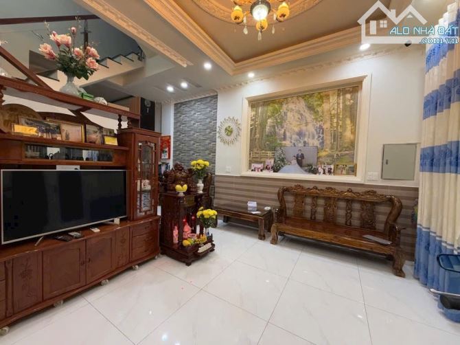 BÁN NHÀ LÝ PHỤC MAN , Q7 NHÀ 4 TẦNG  NGANG 5M.. DÀI 13M, CHỈ 11.5 TỶ