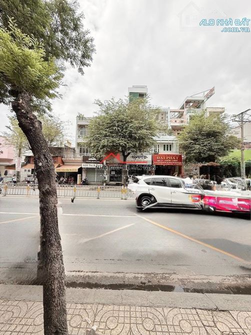 MẶT TIỀN TRƯỜNG CHINH P14 TÂN BÌNH - 5 TẦNG - SỔ KẸT BANK 10 TỶ BÁN GẤP - GIÁ 23.X TỶ