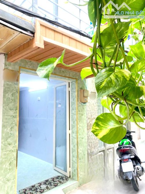 1 tỷ 78 nhà sổ Hồng riêng ngay Quận 6