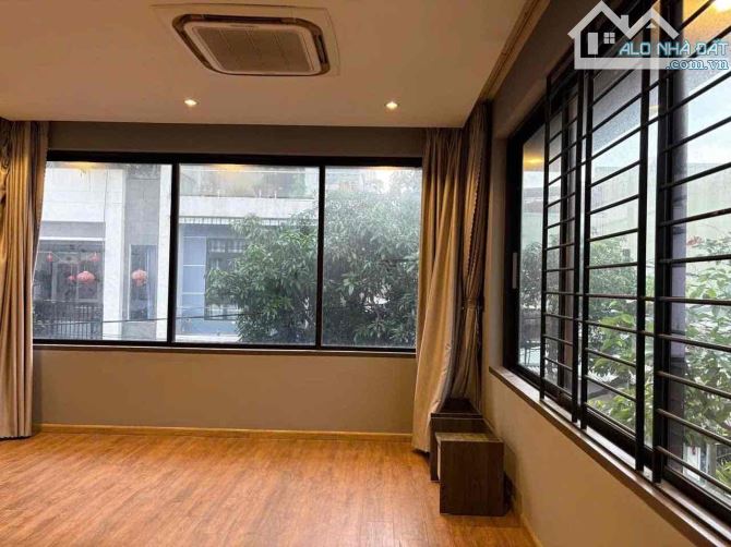 🔥 Biệt Thự Đẳng Cấp Tại Phạm Quang Ảnh, Gần Biển Mỹ Khê, Vị Trí Đắc Địa, Giá Tốt 🔥