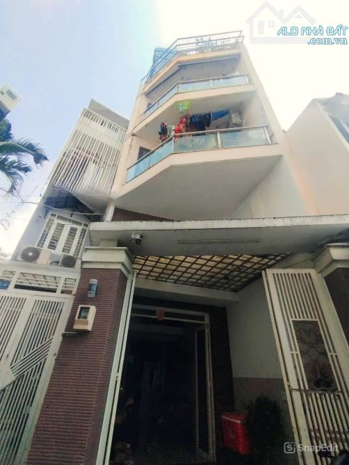 Bán nhà (4.5x12.5) 5 tầng Âu Dương Lân Q8, lô góc - Nhiều phòng - Hẻm thông rộng
