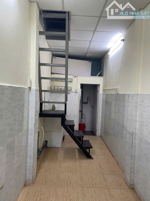 Bán nhà cũ nhỏ Trần Văn Quang 14m2 hẻm 4,5m – Giá 1,8 Tỷ tl.