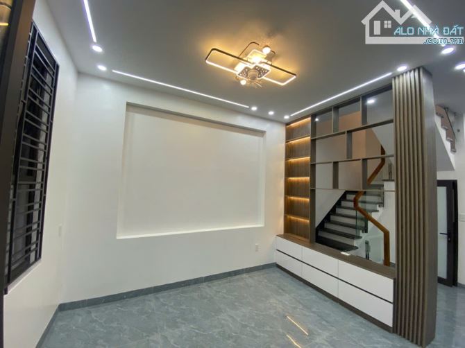 BÁN NHÀ LÔ GÓC 2 MẶT THOÁNG ĐƯỜNG HÀNG KÊNH, LÊ CHÂN, HẢI PHÒNG
