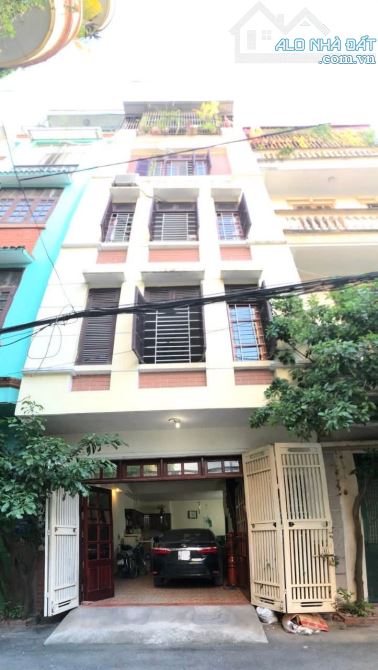 Bán Nhà Phân Lô Ngõ 93 Hoàng Văn Thái – 52m² – 5 Tầng – Mặt Tiền 5.3m -Gara ôtô – 18,x Tỷ