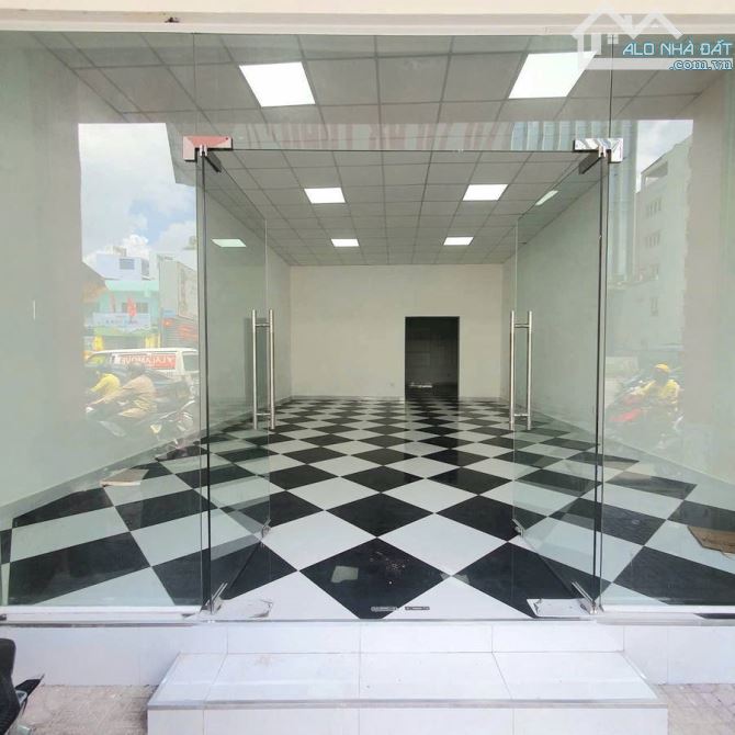 🔥 Bán gấp! Bán nhà MẶT TIỀN Nguyễn Thị Minh Khai 6.1x~20.6=126m² C4, mặt phố VIP