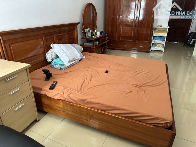 🔥 Bán gấp! Bán nhà Nguyễn Thị Minh Khai 7x15=105m² 4 tầng, hẻm xe tăng, TT Quận 1