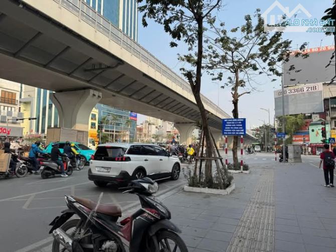 BÁN NHÀ MẶT PHỐ VIP ĐẠI LA – HAI BÀ TRƯNG – KINH DOANH SIÊU ĐỈNH – VỈA HÈ 8M – GIÁ 45 TỶ