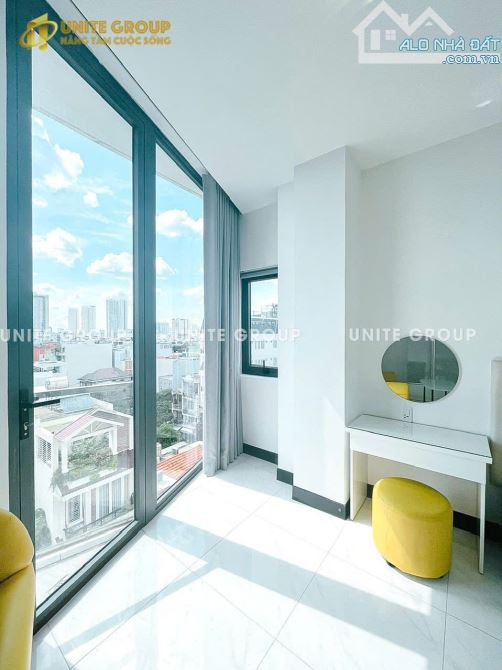 Cho thuê căn hộ mini có ban công gần Lotte, đh tdt, RMIT. Mới 100%