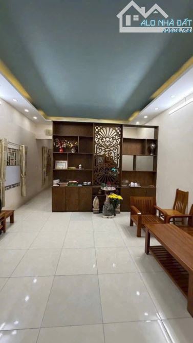 Nha c4   Tan hoa tô Vĩnh diện dt 108m2. Lh