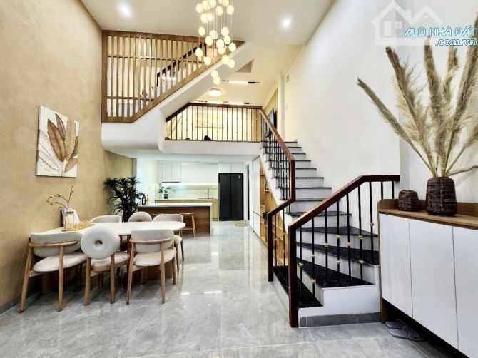 BÁN NHÀ MỚI NGÕ MAI HƯƠNG BẠCH MAI HAI BÀ TRƯNG 40M² x 5 TẦNG – 8 TỶ