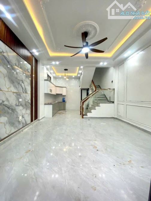Bán nhà Ngô Gia Tự,Đằng Lâm, Hải An, Hải Phòng. 4tầng, 45m, ngõ thông, giá chỉ 3,95 tỷ.D2