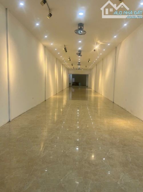🔥 Giá Đầu Tư- Bán Nhà Mặt Tiền Lê Văn Hiến - Gần BV Sản Nhi - Ngũ Hành Sơn - Dt 245m !