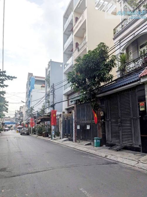 Bán nhà Tân Hòa Đông hẻm 8m ( 4 X 18 ) nhà đúc 3PN vừa ở vừa kinh doanh giá 7,2 tỷ.