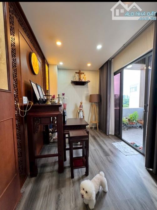 Cần Bán Gấp Biệt Thự Mini Tân Phú – Gần AEON, 5 Tầng, Ở Ngay